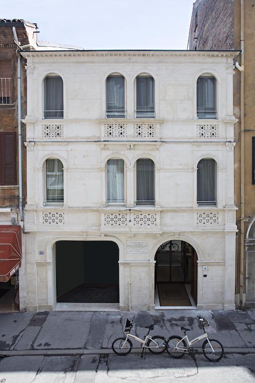Borgoleoni 18 - Room And Breakfast Ferrara Exteriér fotografie
